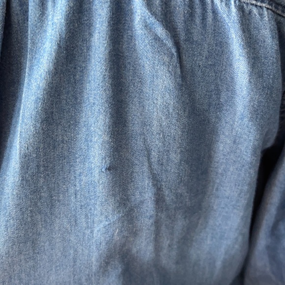 Classic Old Navy Button Down (medium) - Picture 4 of 6